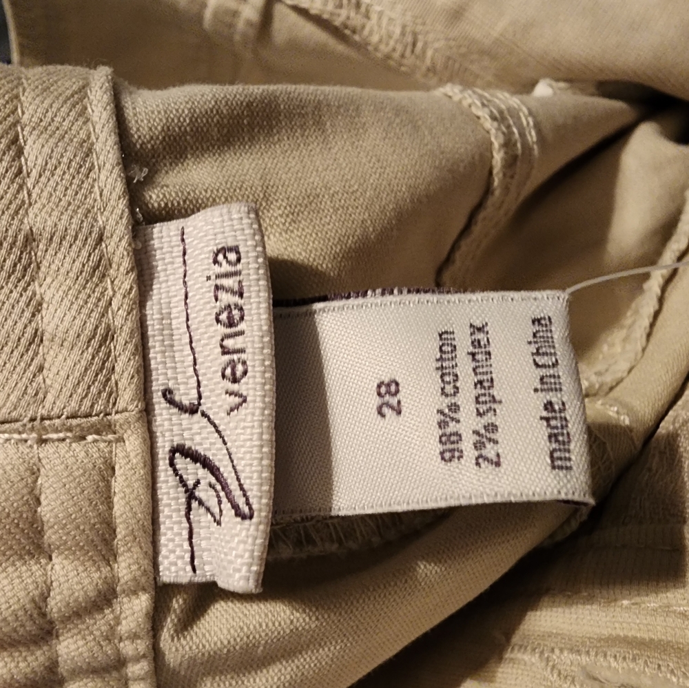 Lane Bryant petal pushers